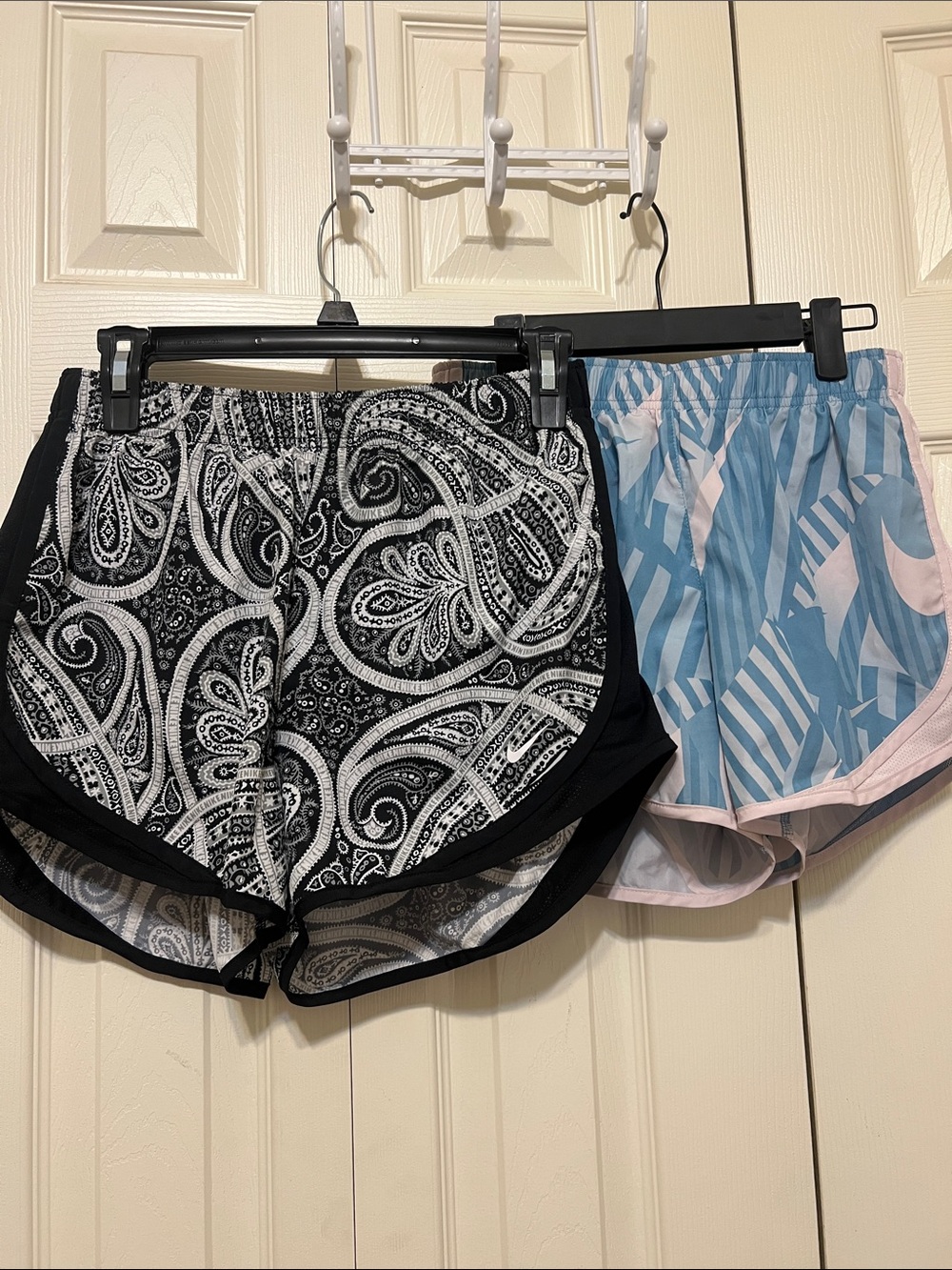 Nike tempo Paisley Black & Blue Patterned Athletic Shorts Duo. Never been worn